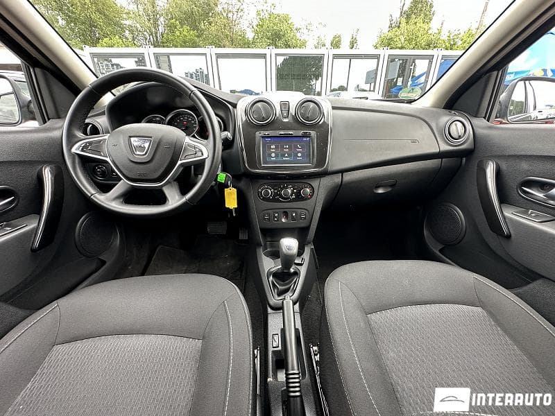 Dacia Logan 2017 — Миниатюра 7