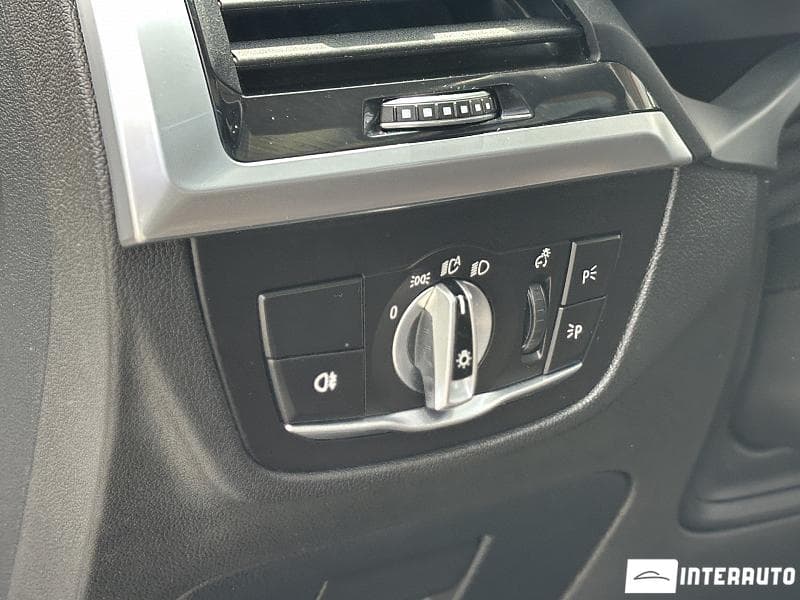 2020 BMW X3 3.0e — Miniatură 22