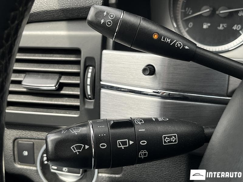 Mercedes GLK 250 2011 — Миниатюра 11