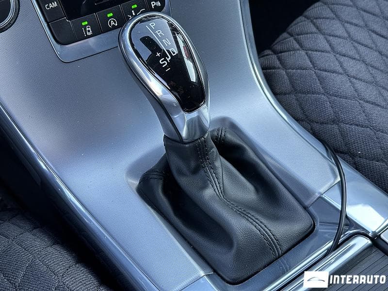 Volvo XC 60 2016 — Миниатюра 13
