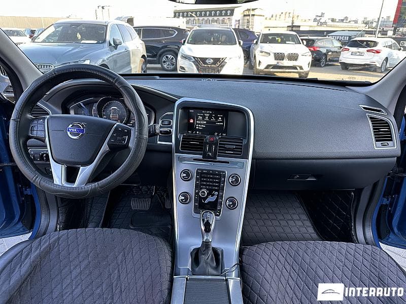 Volvo XC 60 2016 — Миниатюра 6