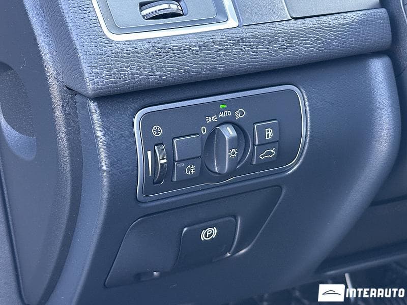 Volvo XC 60 2016 — Миниатюра 21