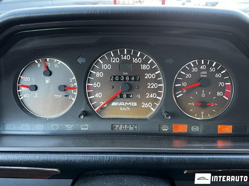 Mercedes E 300 1992 — Миниатюра 11