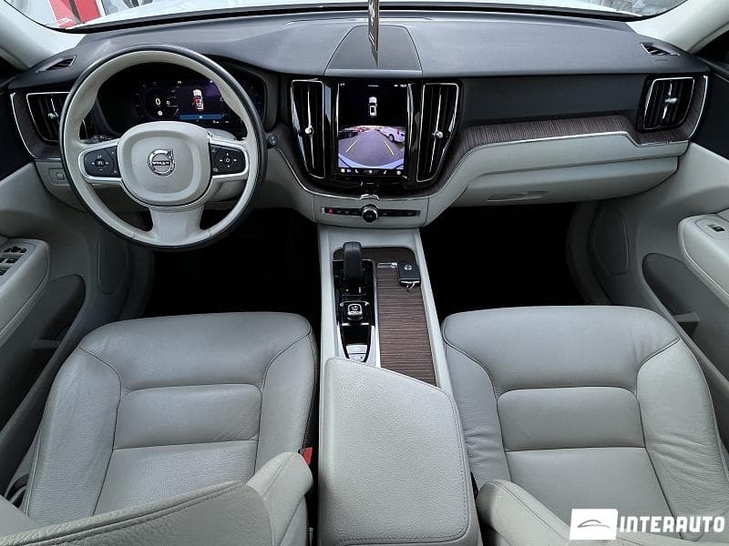 Volvo XC 60 2022 — Миниатюра 9