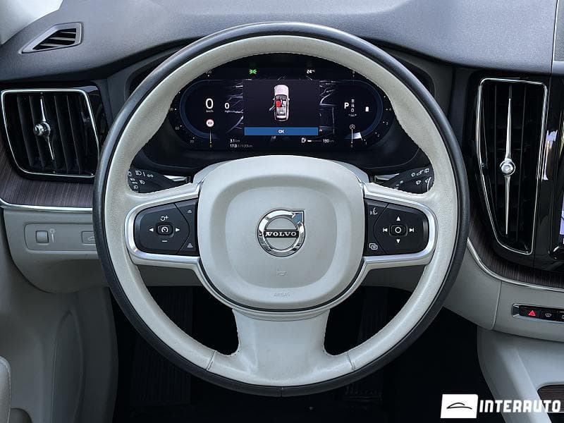 Volvo XC 60 2022 — Миниатюра 10