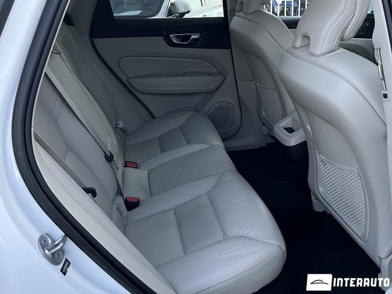 Volvo XC 60 2022 — Миниатюра 18