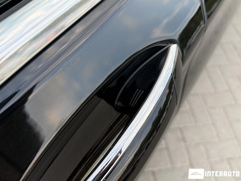 BMW 750 2020 — Миниатюра 19
