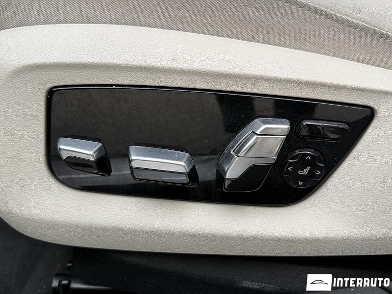 BMW 750 2020 — Миниатюра 24