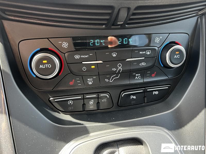 2017 Ford Kuga — Miniatură 11