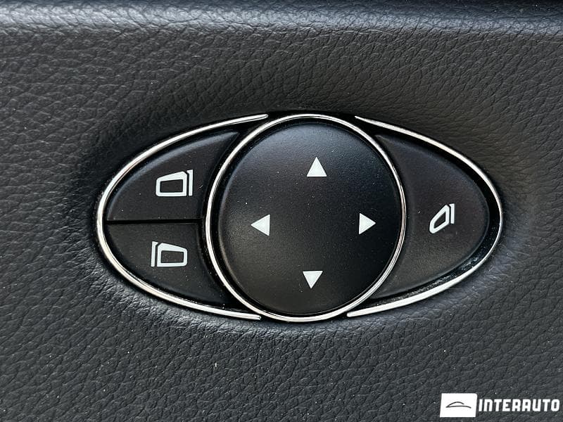 Mercedes CLS 320 2007 — Миниатюра 8