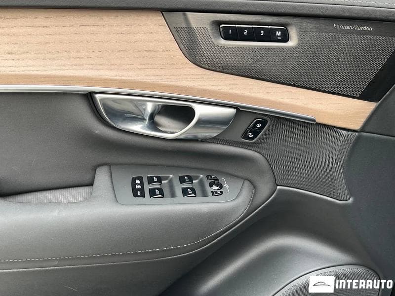 2025 Volvo XC 90 — Miniatură 6