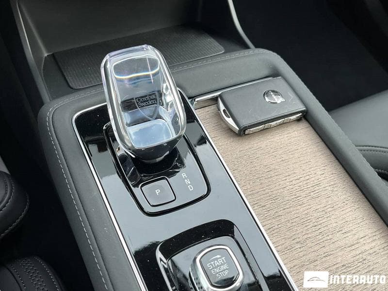 2025 Volvo XC 90 — Miniatură 17