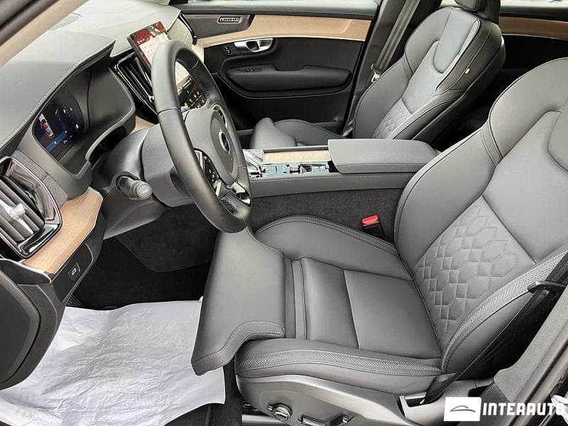 2025 Volvo XC 90 — Miniatură 7