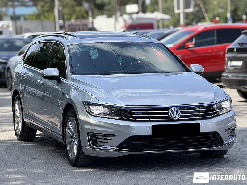 2015 Volkswagen Passat GTE — Miniatură 3