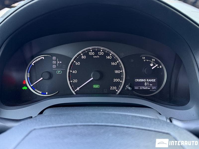 Lexus CT 200h 2012 — Миниатюра 11