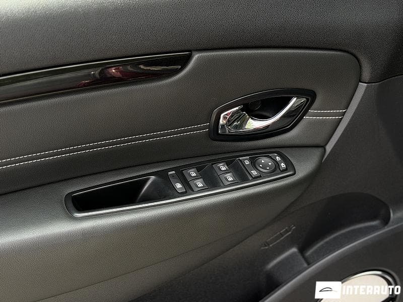 Renault Grand Scenic 2016 — Миниатюра 7