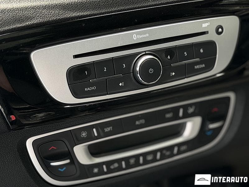 Renault Grand Scenic 2016 — Миниатюра 16