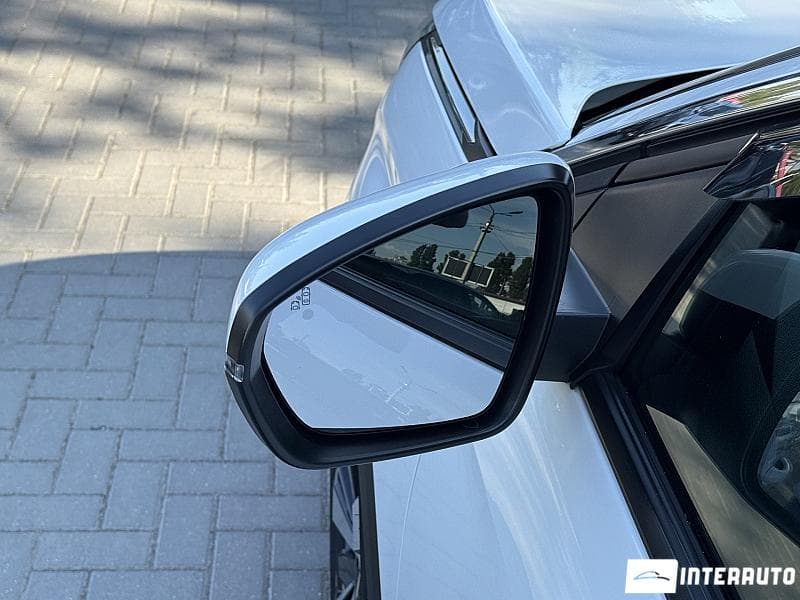 Peugeot 3008 2018 — Миниатюра 7