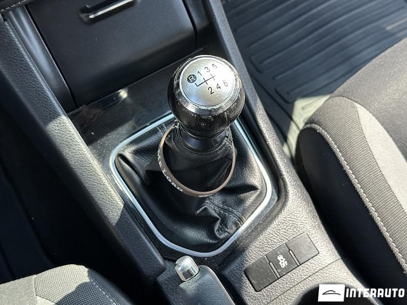 Toyota Auris 2016 — Миниатюра 11