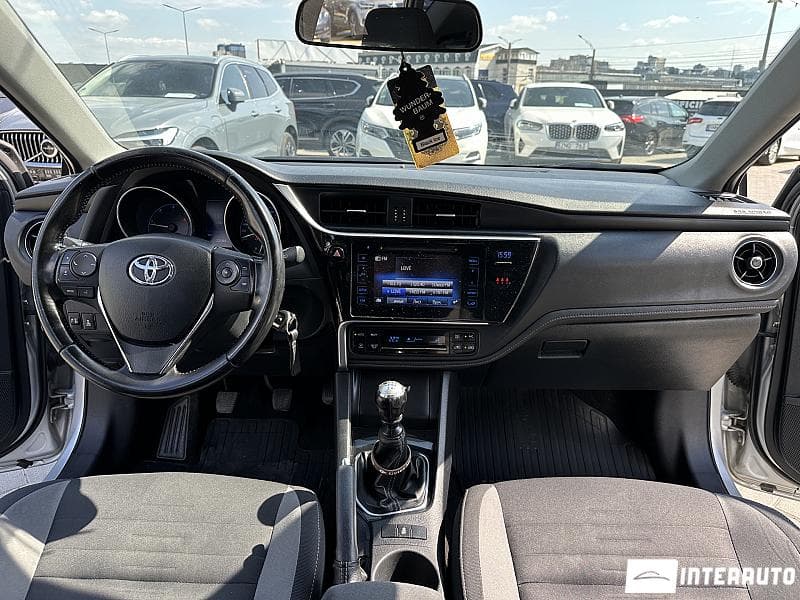 Toyota Auris 2016 — Миниатюра 6