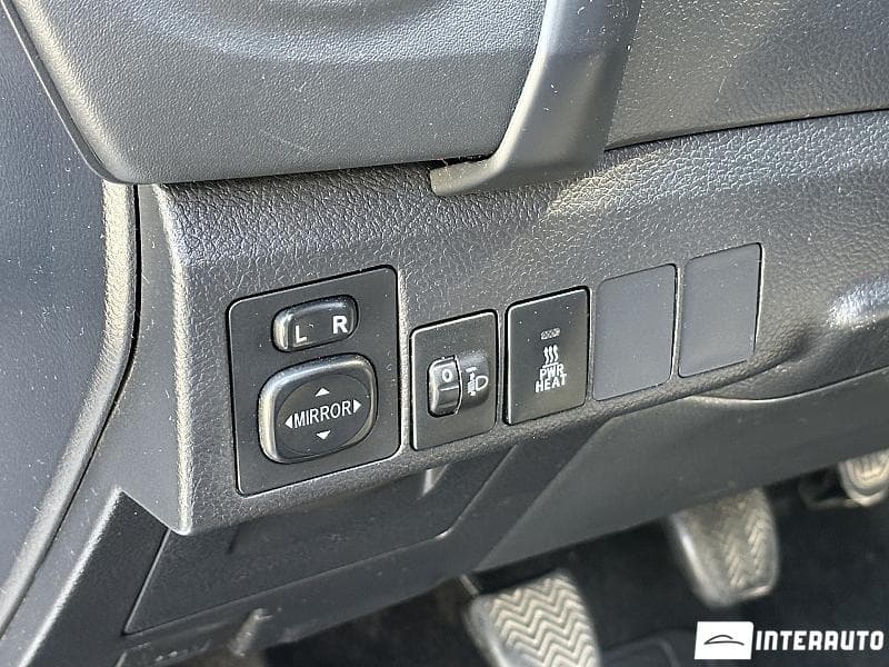 Toyota Auris 2016 — Миниатюра 17