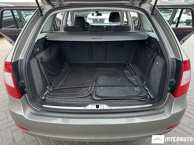 2011 Skoda Superb — Miniatură 19