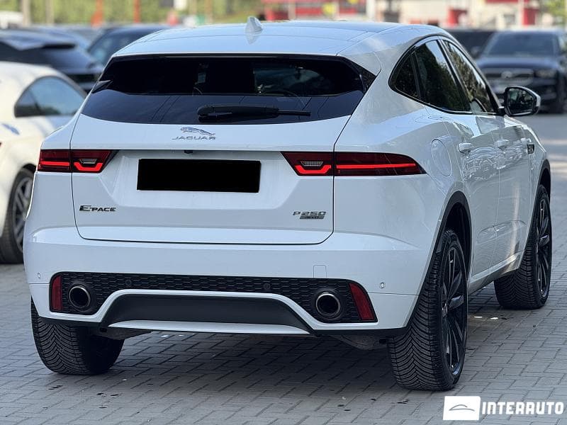 Jaguar E-Pace 2018 — Миниатюра 2