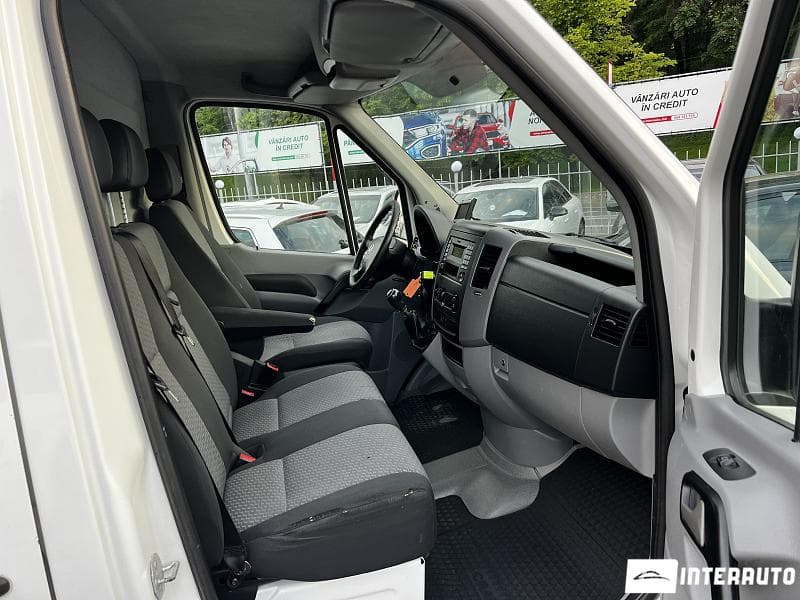 Volkswagen Crafter 2014 — Миниатюра 13