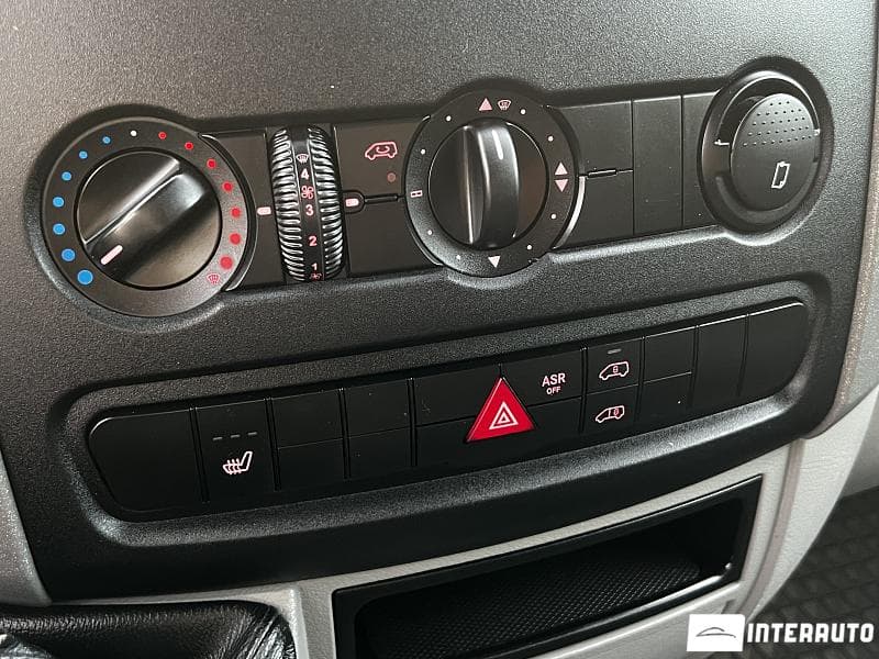 Volkswagen Crafter 2014 — Миниатюра 9