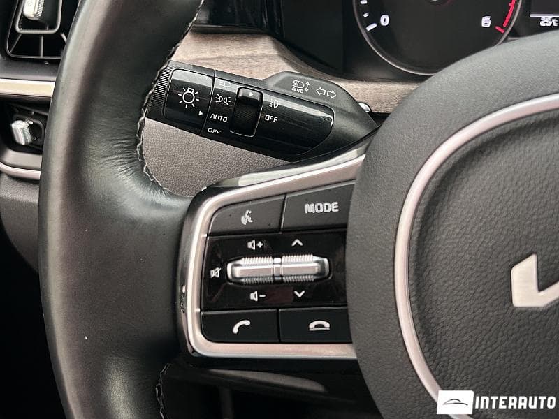 Kia Sorento 2021 — Миниатюра 10