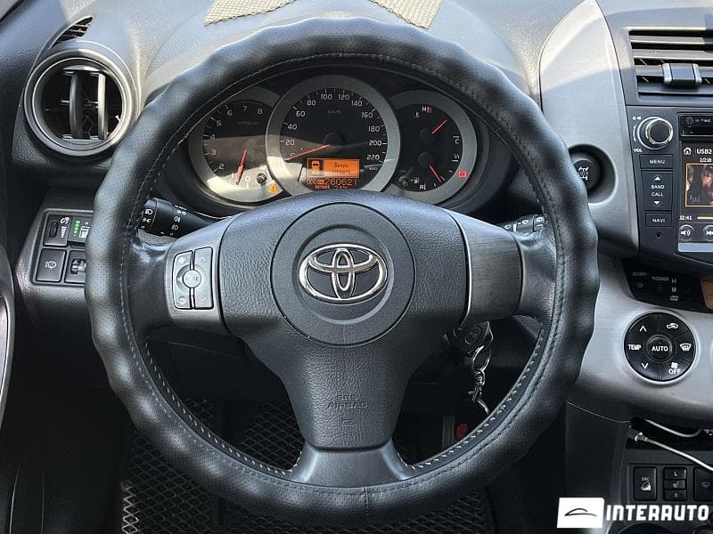 Toyota Rav-4 2008 — Миниатюра 9