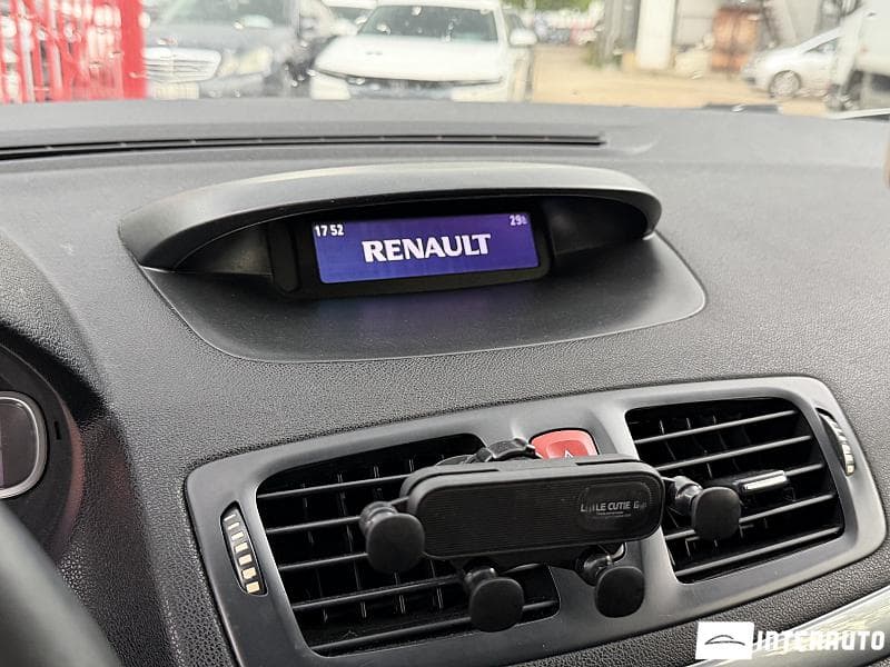 Renault Megane 2009 — Миниатюра 10