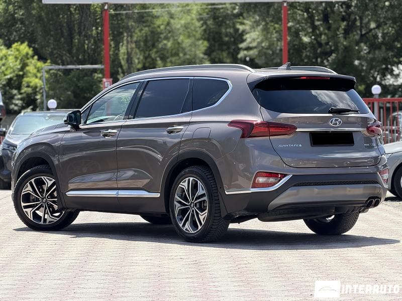 Hyundai Santa Fe 2018 — Миниатюра 3
