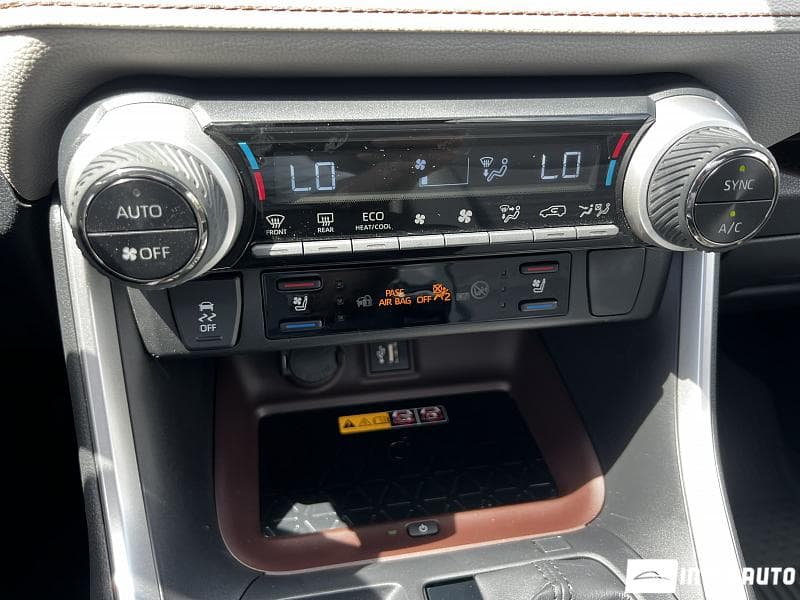 2023 Toyota Rav-4 — Miniatură 11