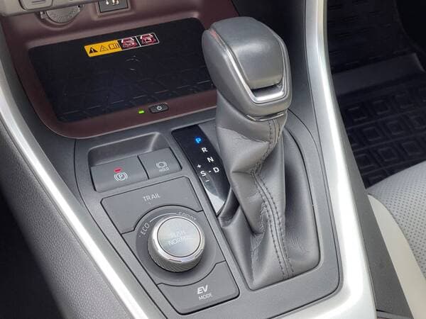 2023 Toyota Rav-4 — Miniatură 24