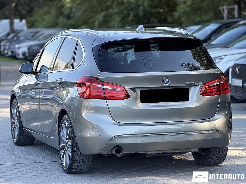 2017 BMW 225XE — Miniatură 4