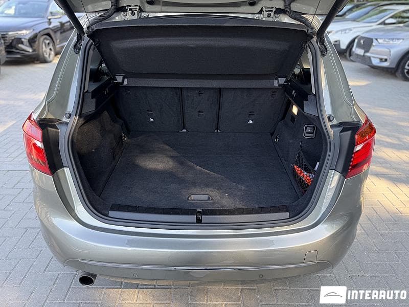 2017 BMW 225XE — Miniatură 5