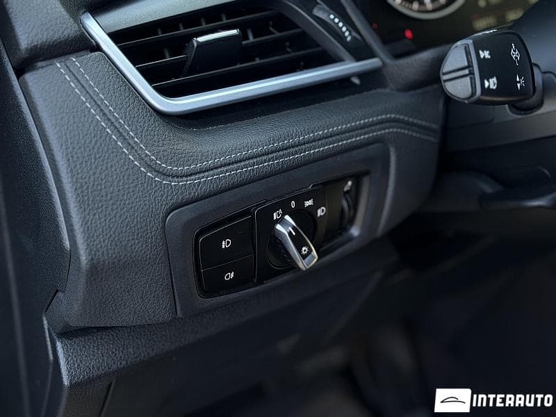 2017 BMW 225XE — Miniatură 11