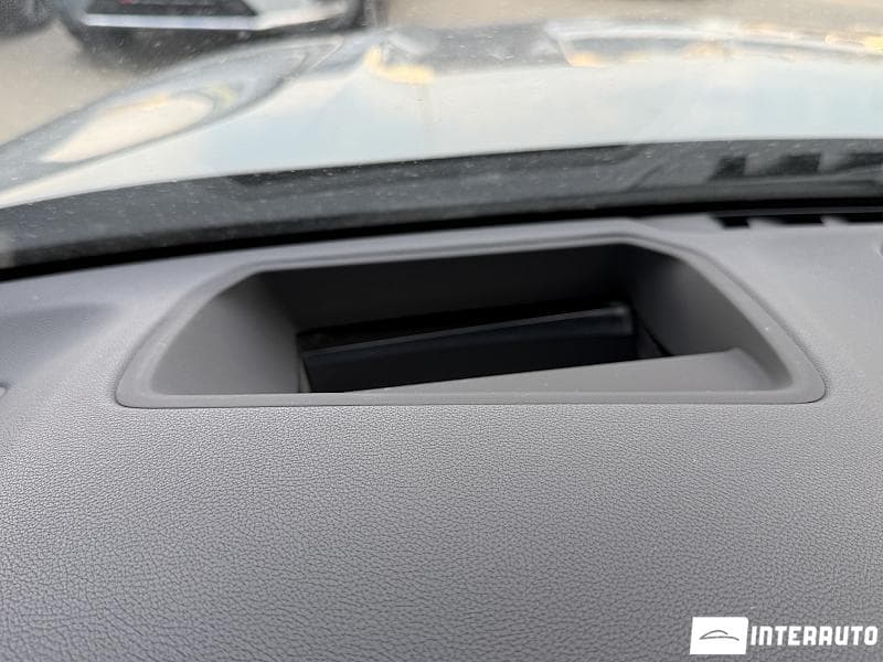 BMW 740 2019 — Миниатюра 7