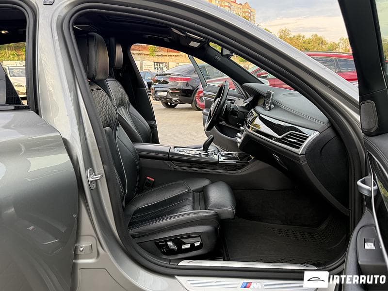BMW 740 2019 — Миниатюра 17