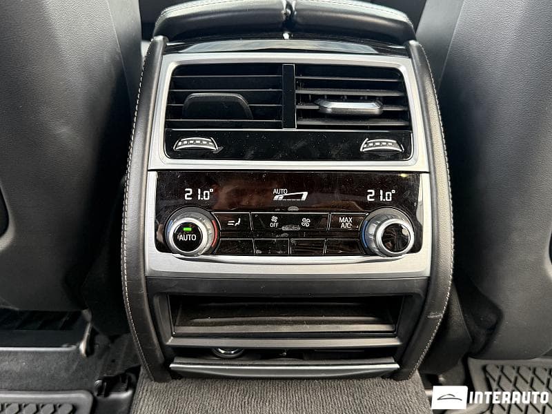 BMW 740 2019 — Миниатюра 24