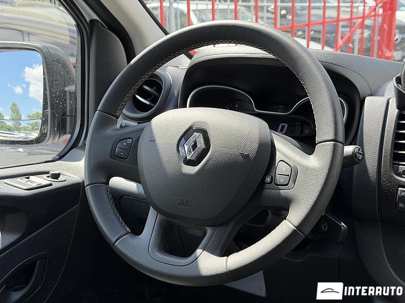 Renault Trafic 2021 — Миниатюра 10