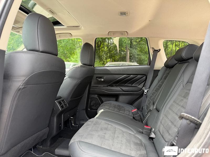 Mitsubishi Outlander 2019 — Миниатюра 22