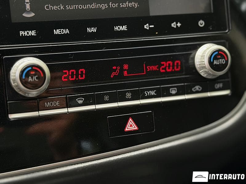 Mitsubishi Outlander 2019 — Миниатюра 15
