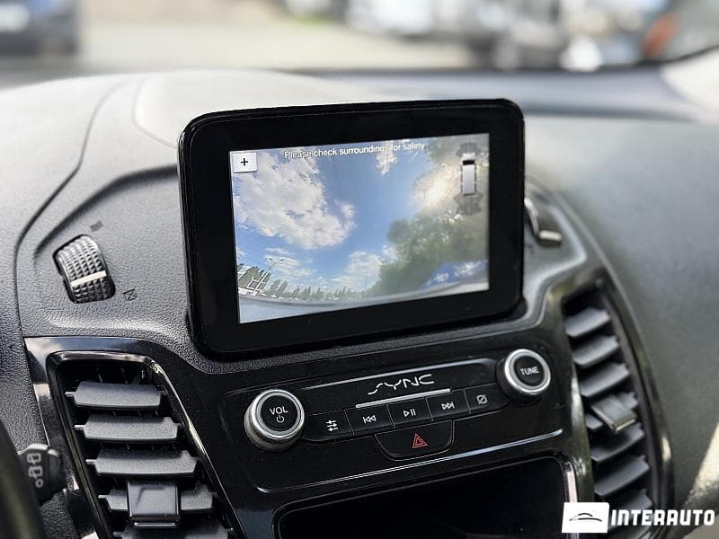 Ford Tourneo Connect 2018 — Миниатюра 15