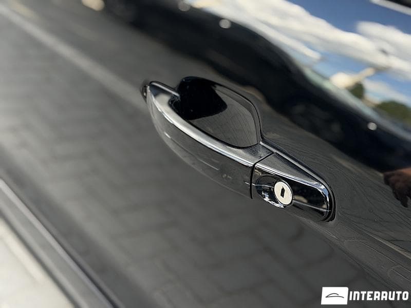 Ford Tourneo Connect 2018 — Миниатюра 6