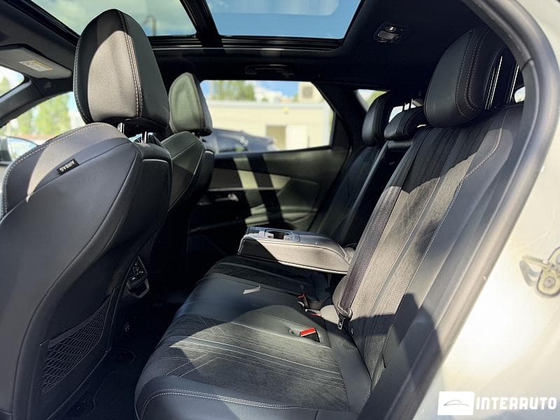 Peugeot 3008 2021 — Миниатюра 21