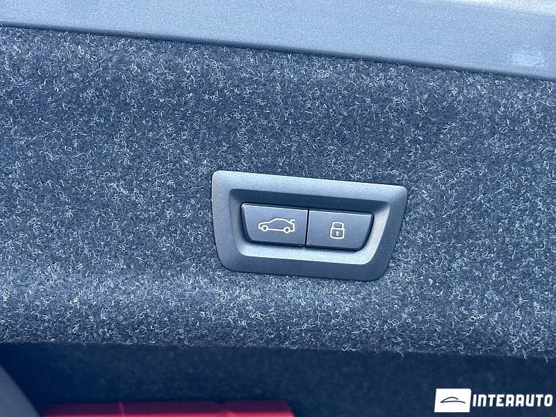BMW 330E 2025 — Миниатюра 25