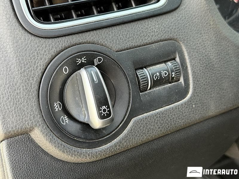 Volkswagen Polo 2012 — Миниатюра 15