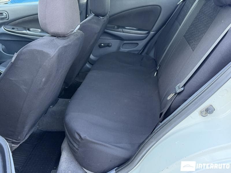 Nissan Almera 2005 — Миниатюра 13